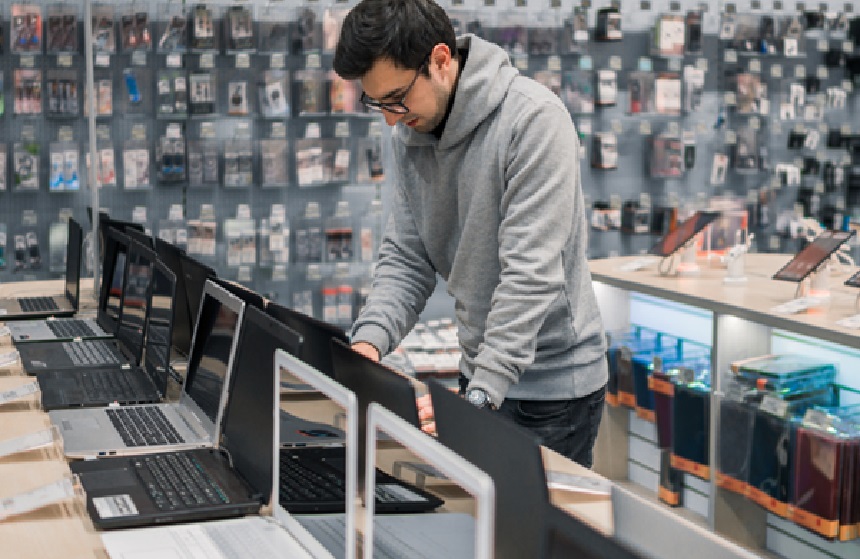 The Ethical Dilemmas of Laptop Shopping in Malaysia